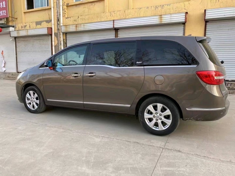 枣庄16年别克GL88