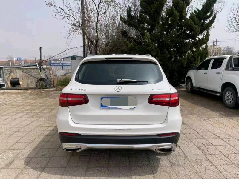 东营16年奔驰GLC4