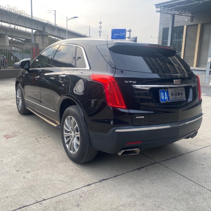 广州17年凯迪拉克XT54