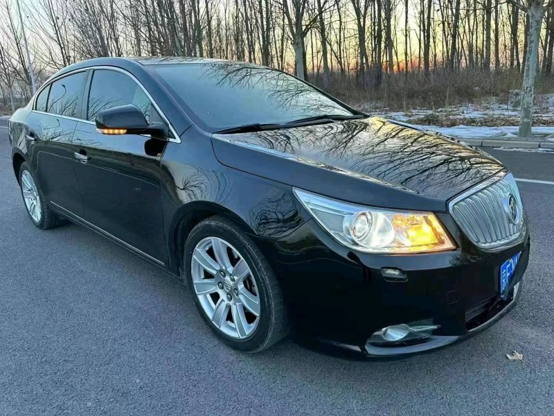 廊坊12年别克君越3