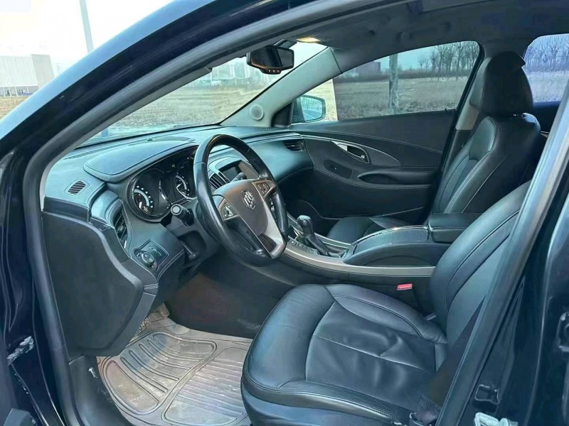 廊坊12年别克君越8