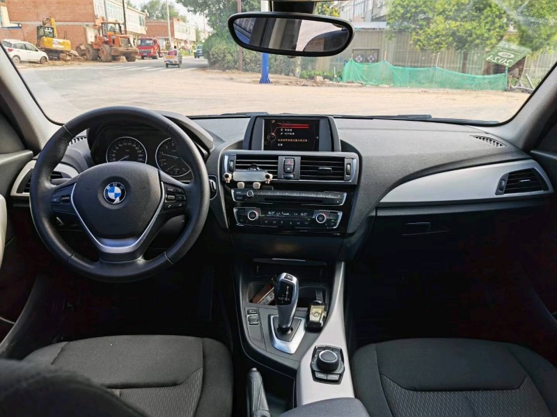 蚌埠16年宝马1系5