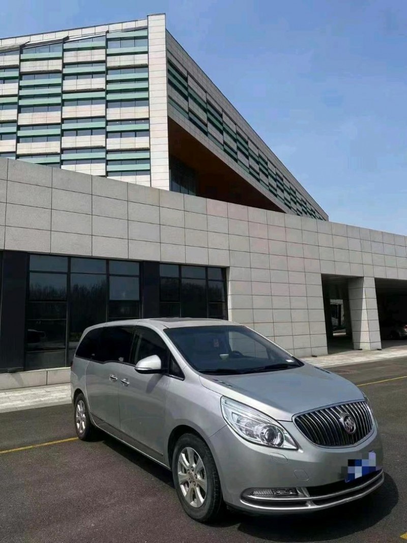 聊城15年别克GL82