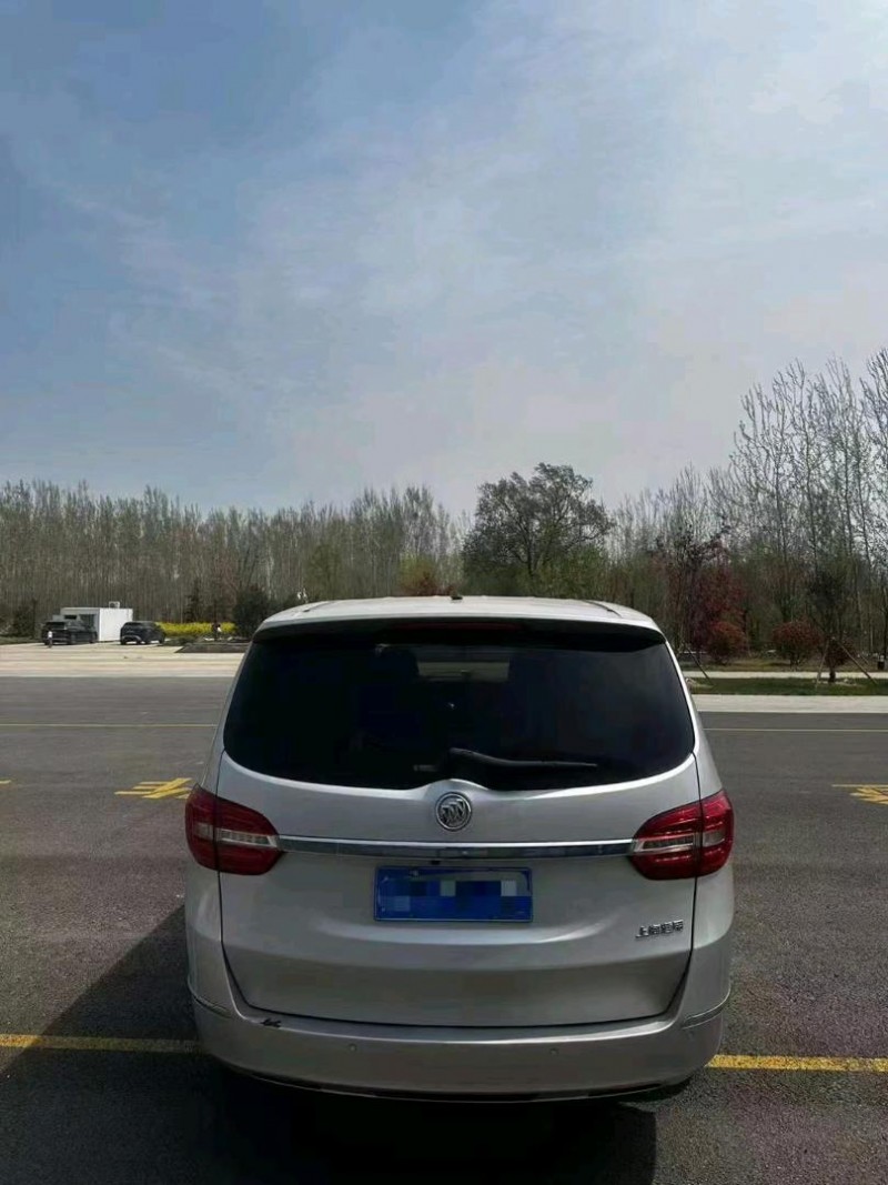 聊城15年别克GL86