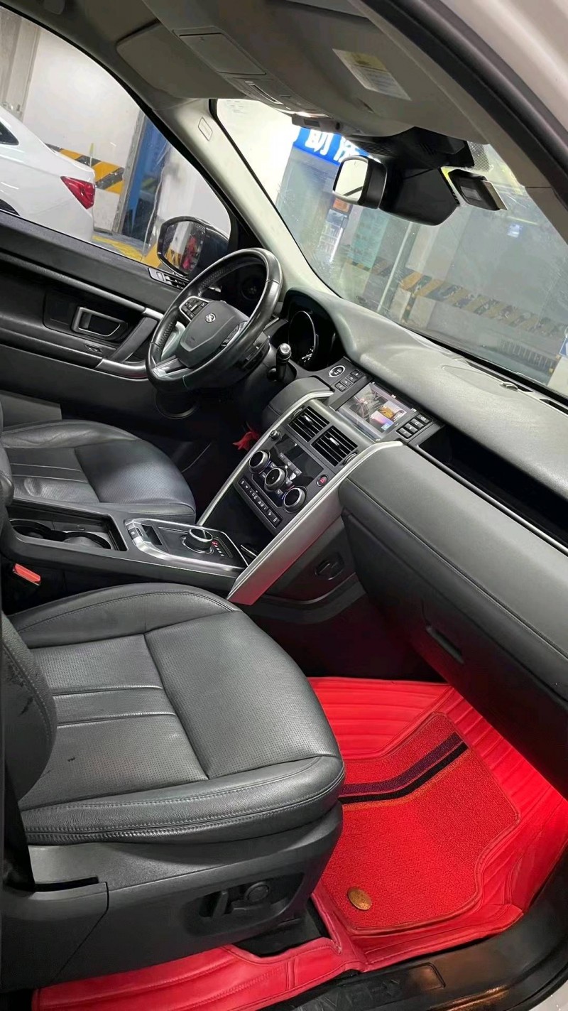 成都18年路虎发现神行7