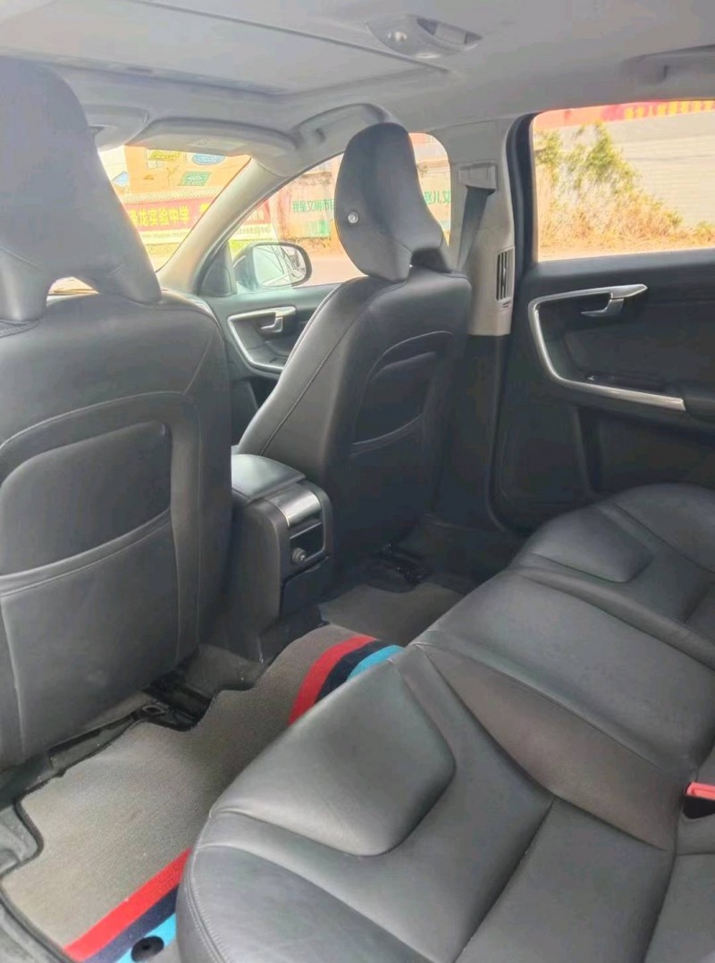 保定19年沃尔沃S60L6