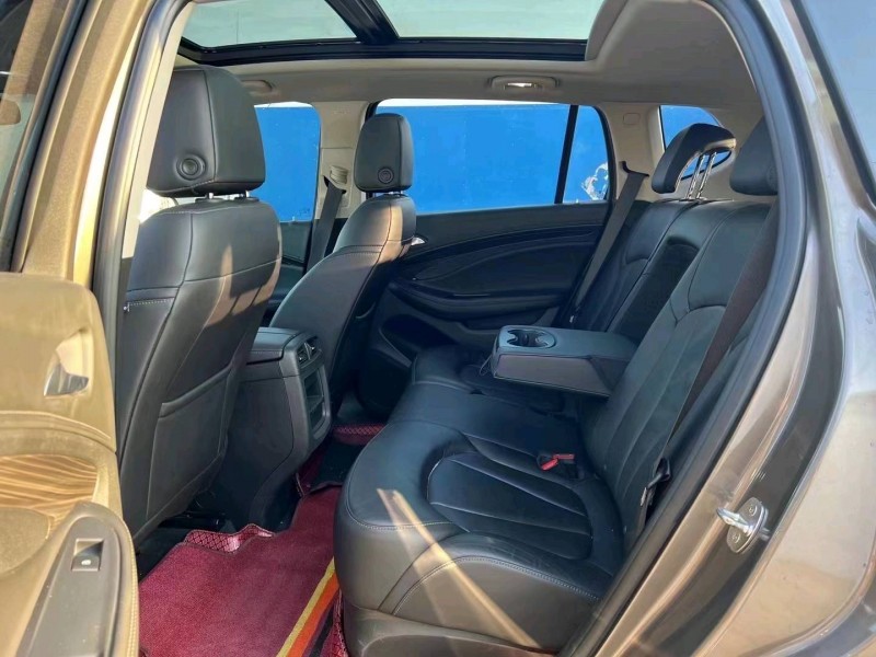 枣庄19年别克昂科威5