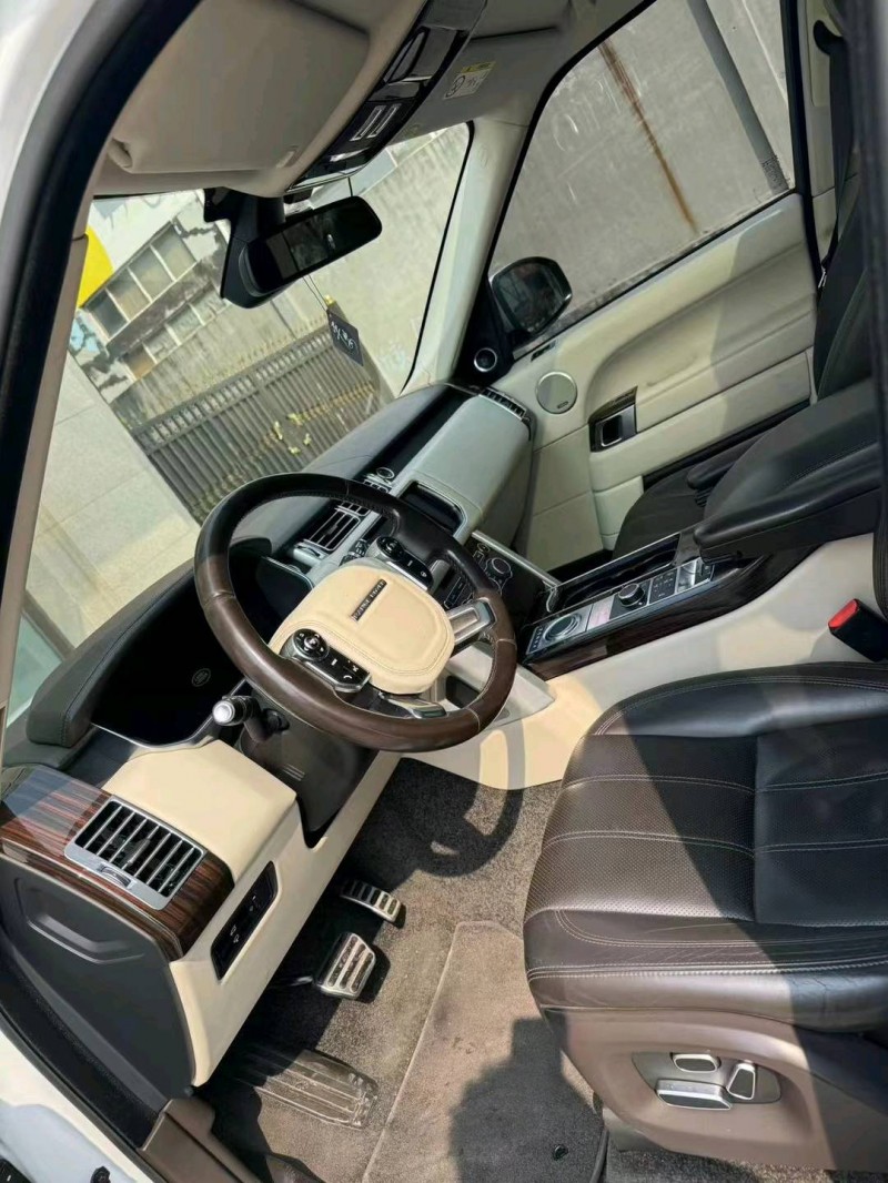 东营15年路虎揽胜行政8