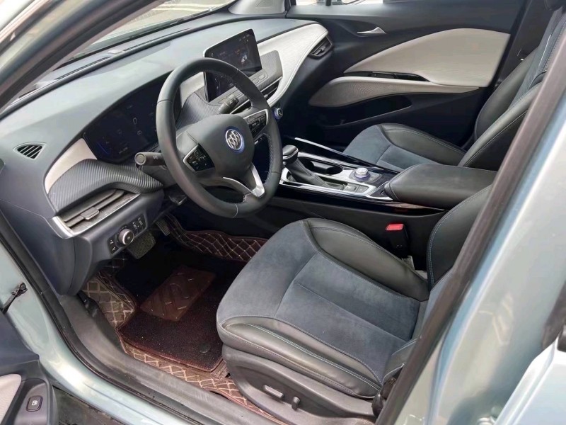 东营23年别克velite68