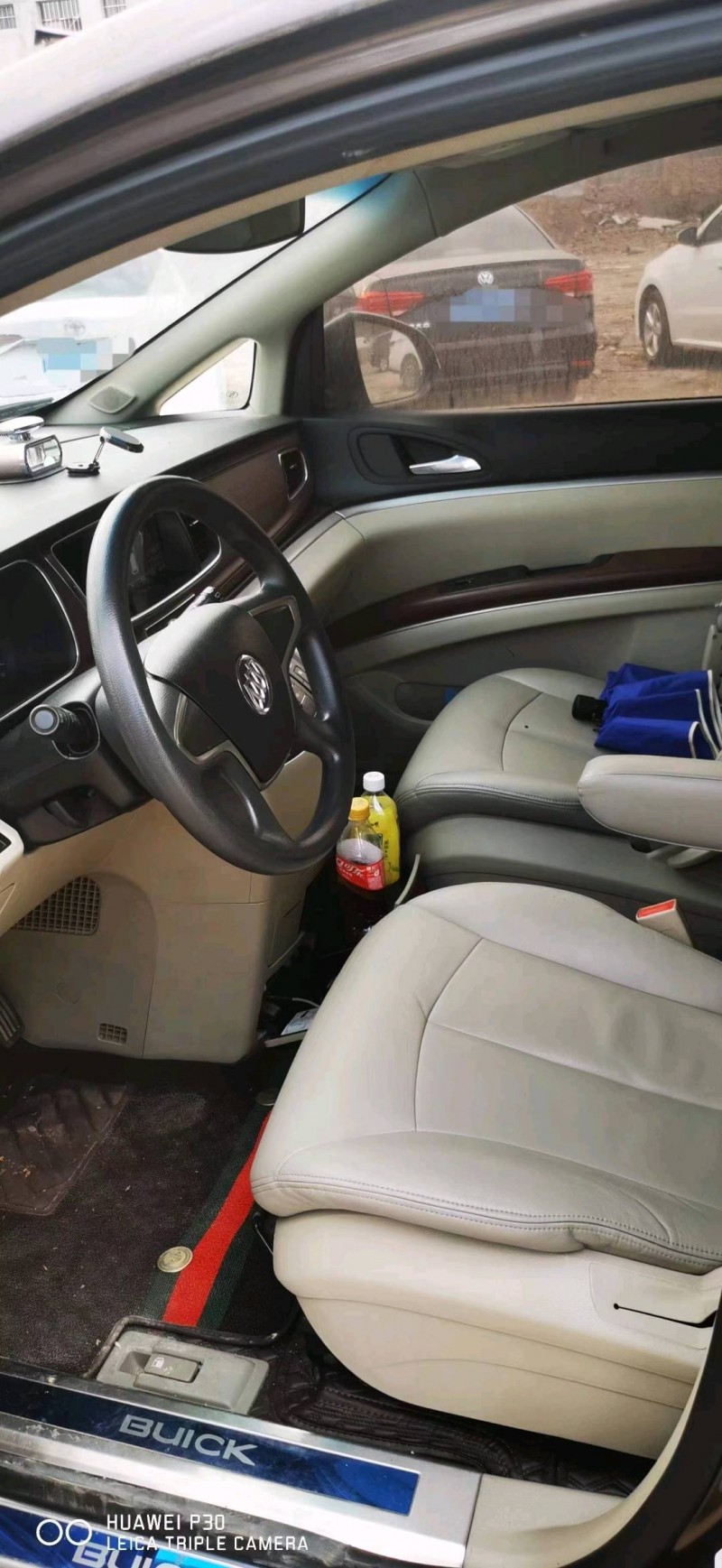 济宁16年别克GL84