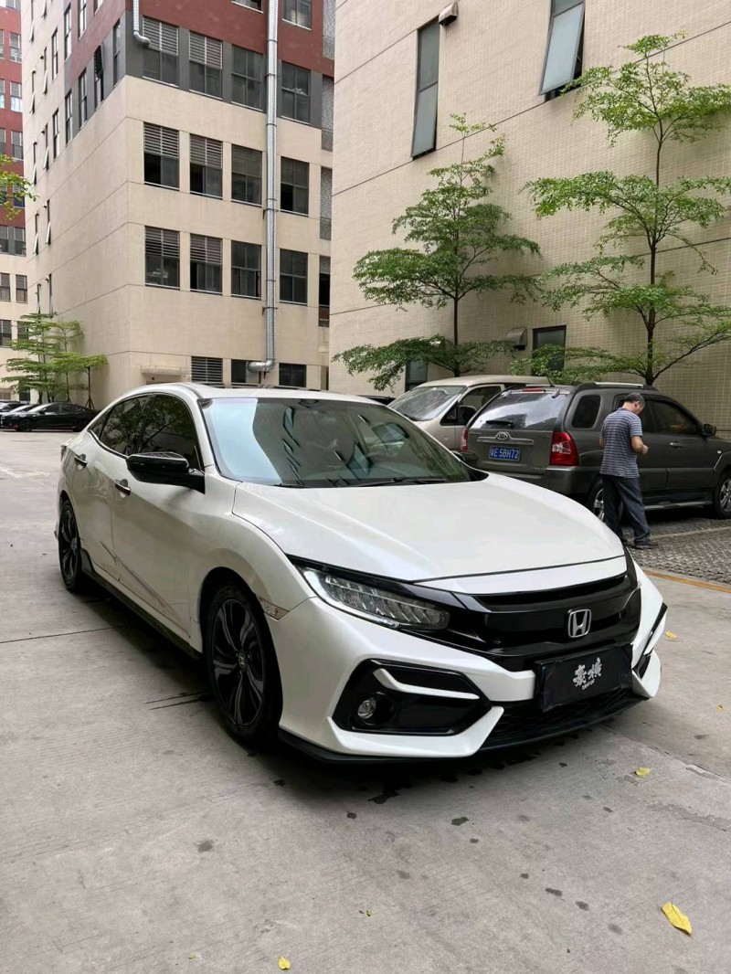 汕头20年本田思域2