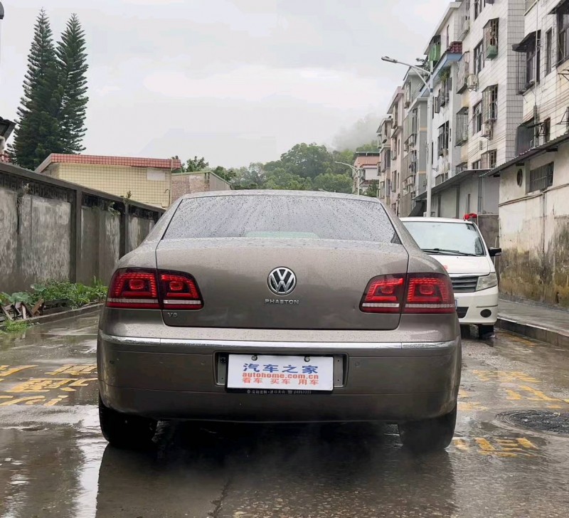 汕头15年大众辉腾5