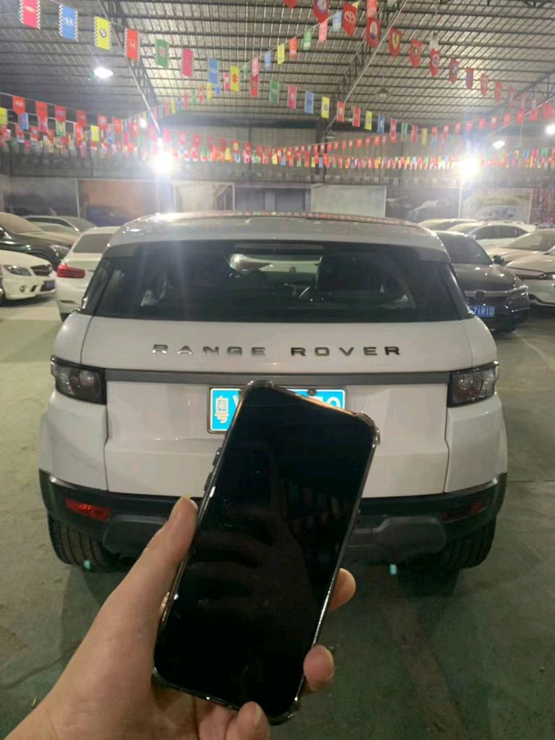 汕头16年路虎极光3