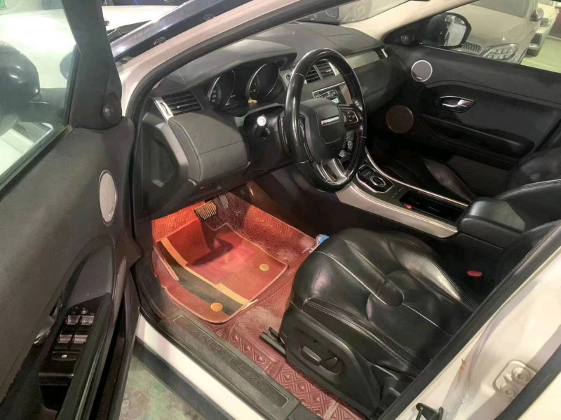 汕头16年路虎极光5