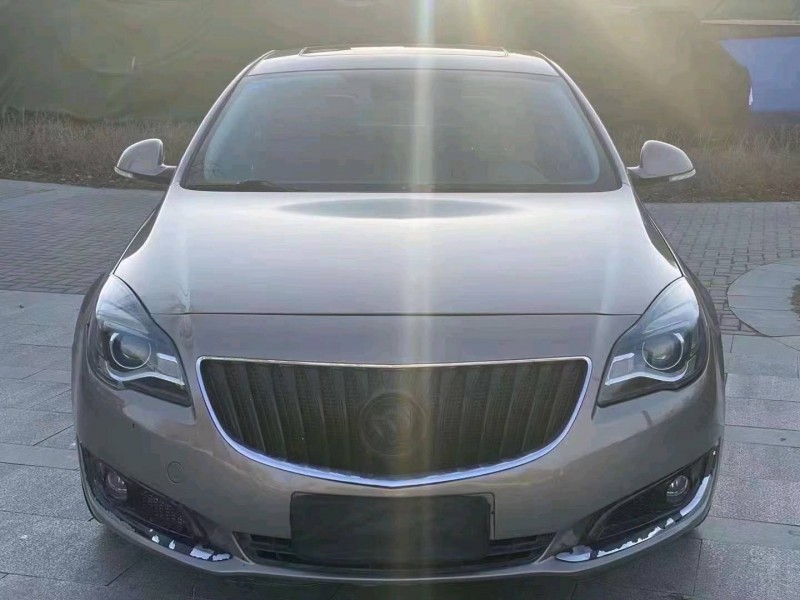 东营16年别克君威1