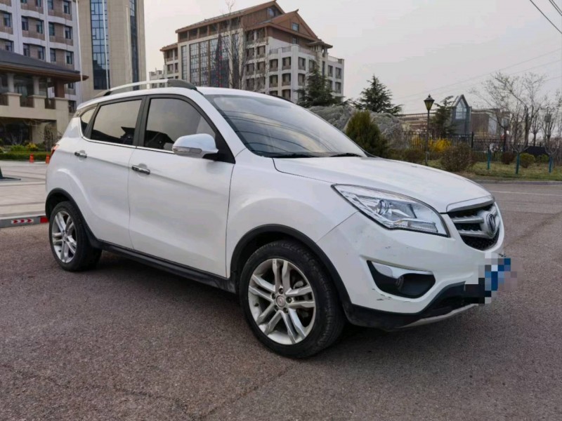 邯鄲16年長安汽車CS355