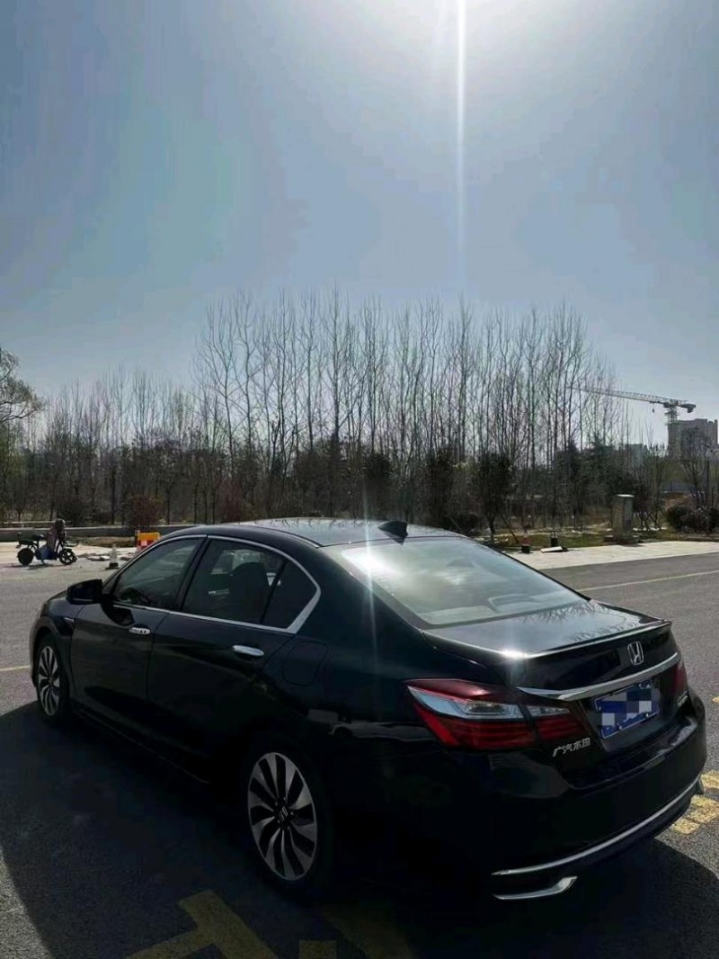 聊城17年本田雅阁4