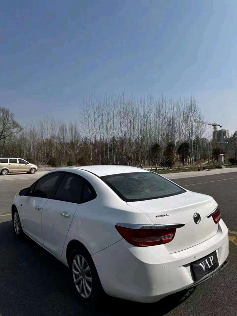 聊城13年别克英朗GT6