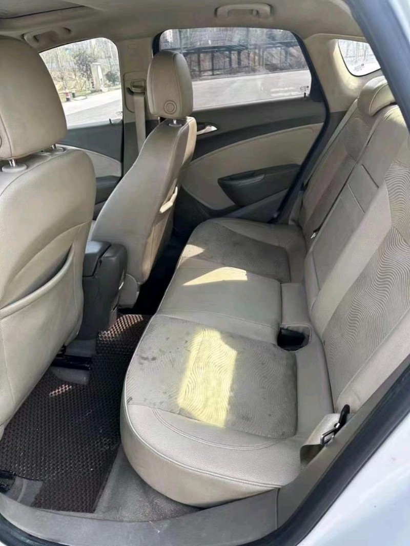 聊城13年别克英朗GT8