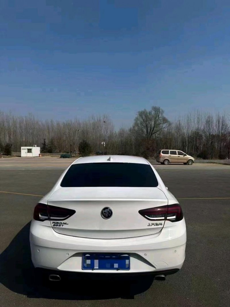 聊城22年别克君威6