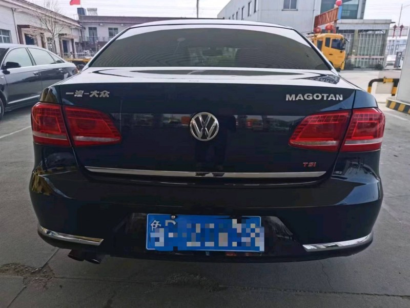 保定12年大众迈腾9