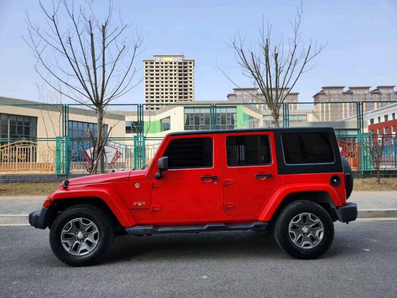 邢台18年Jeep牧马人2