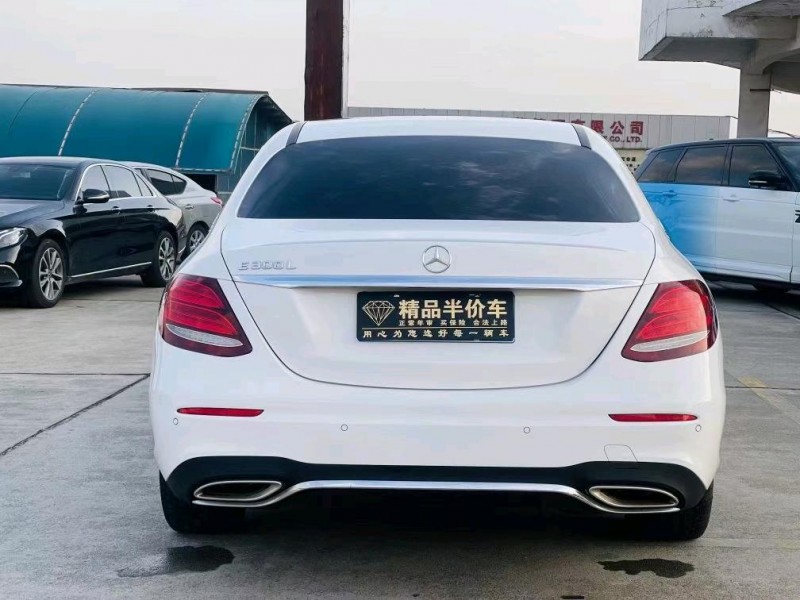 东莞16年奔驰E8