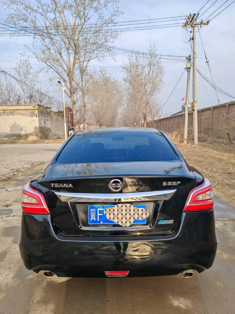 保定16年日产天籁9