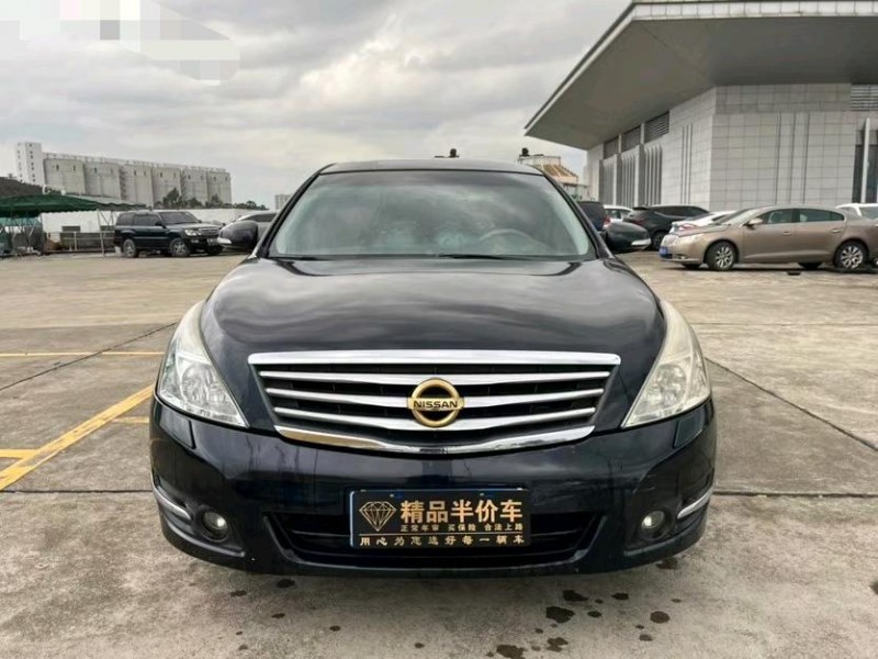 东莞09年日产天籁1