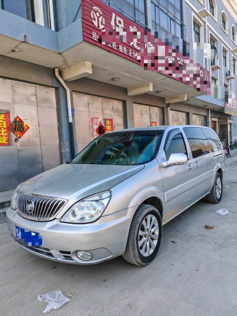 保定14年别克GL82