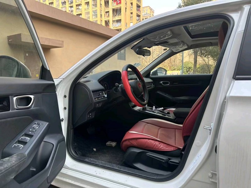 烟台23年本田思域5