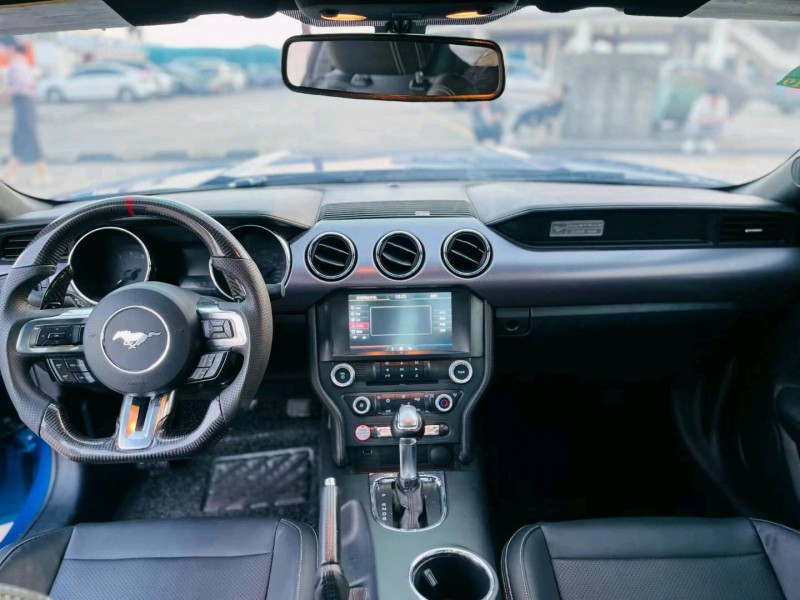 东莞17年福特野马4