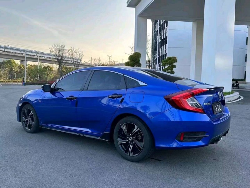 台州23年本田思域4