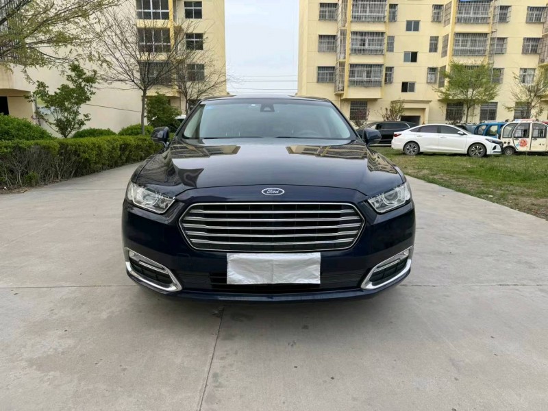 徐州17年福特金牛座1