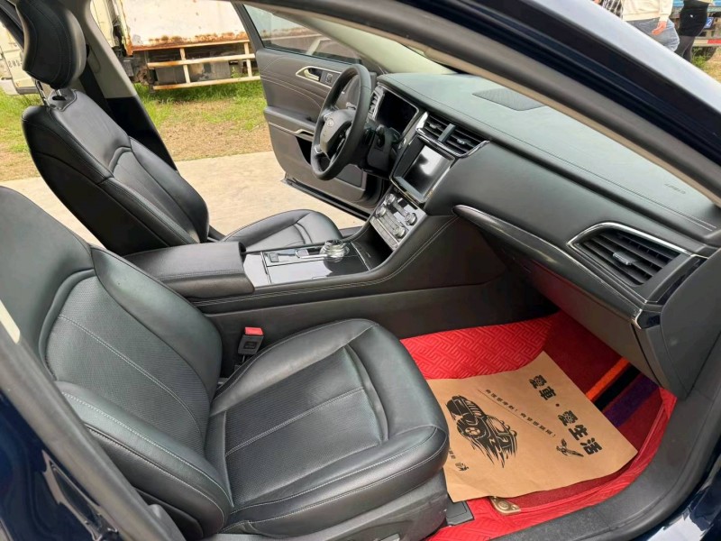 徐州17年福特金牛座4