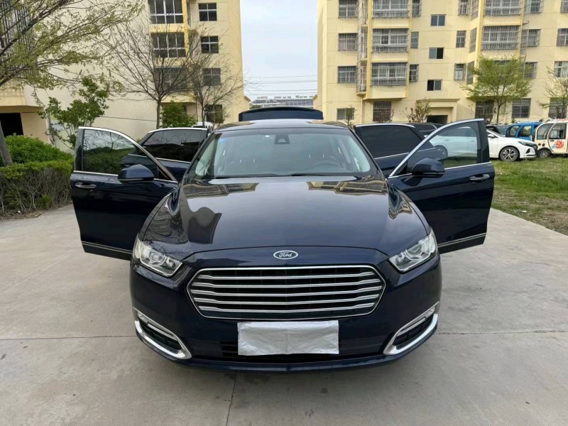 徐州17年福特金牛座6