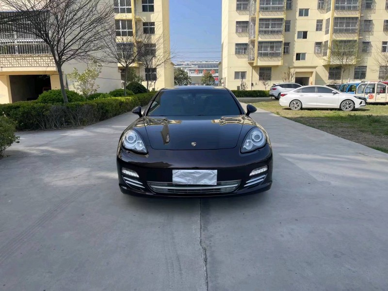 徐州13年保时捷帕拉梅拉1