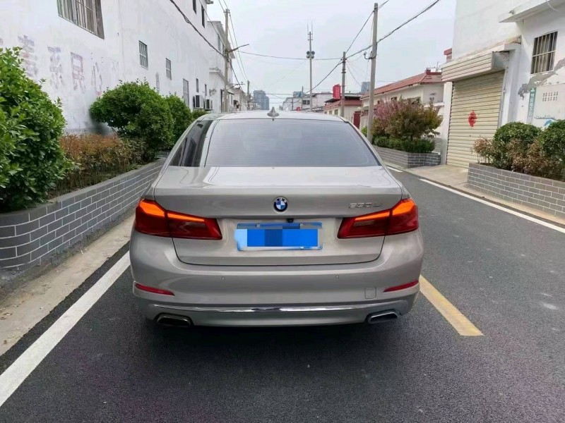 东营17年宝马5系8