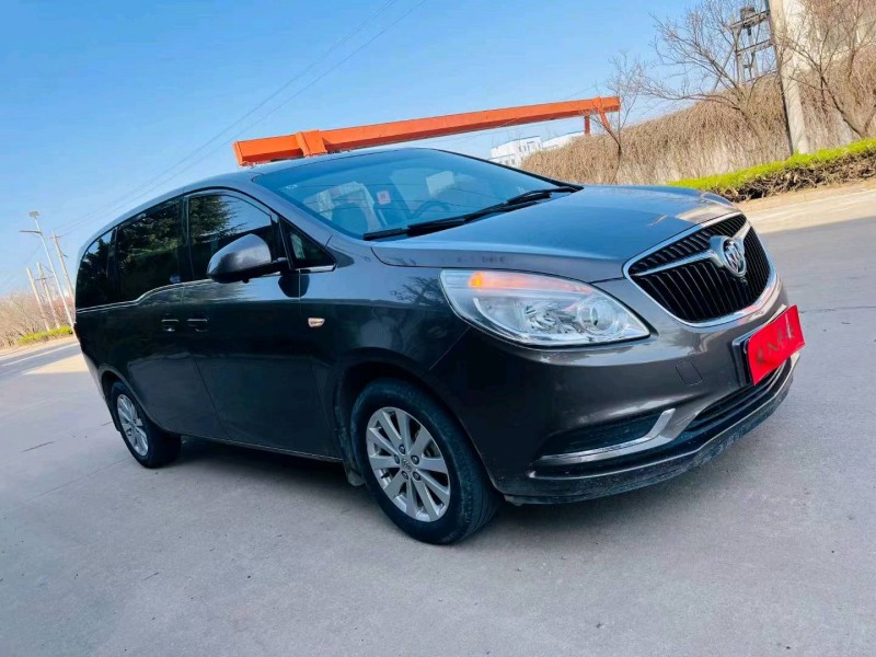 枣庄17年别克GL82