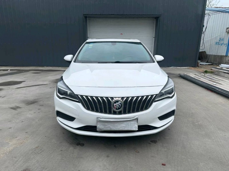 徐州17年别克威朗1