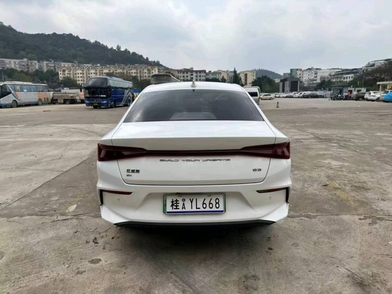 南寧23年比亞迪E39