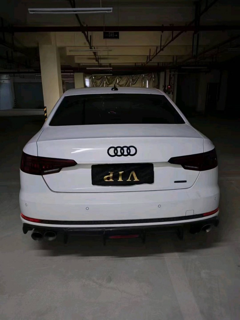 西安18年奧迪A4L6