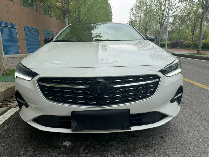 枣庄22年别克君威1