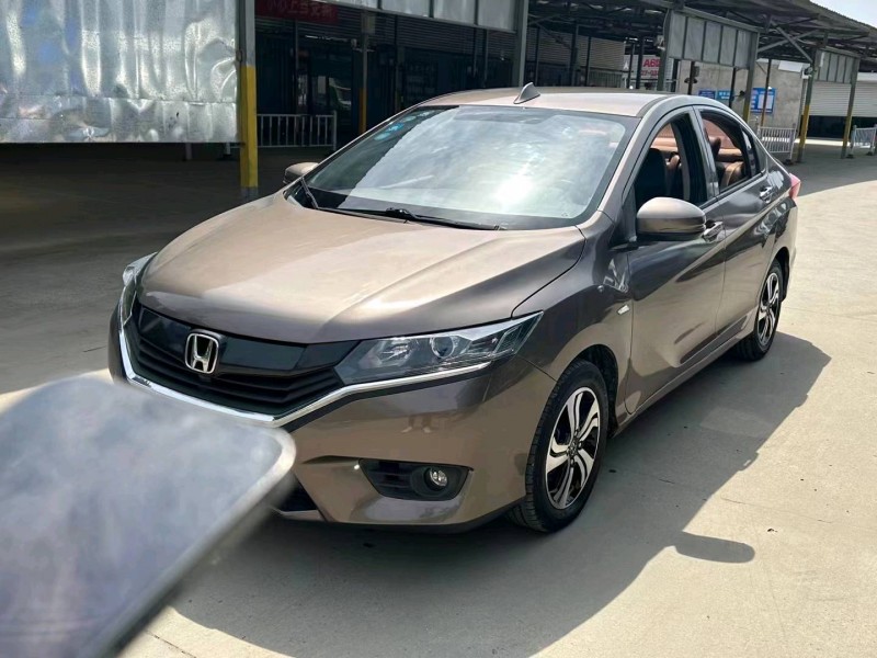 汕头17年本田哥瑞2