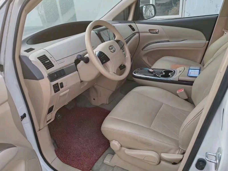 东营19年丰田普瑞维亚7
