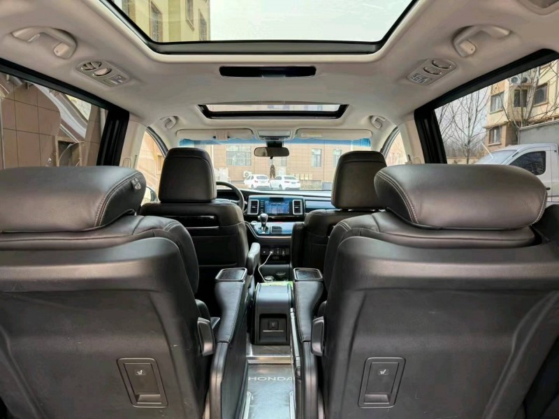 邢台21年本田艾力绅4