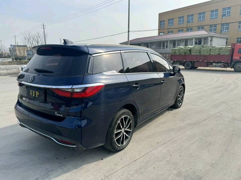 徐州19年比亚迪宋MAX5