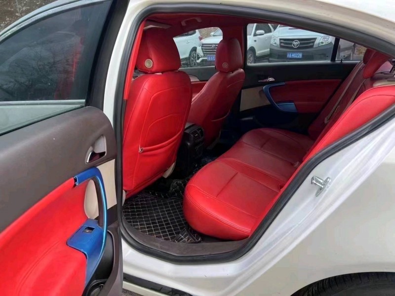 重庆13年别克君威4