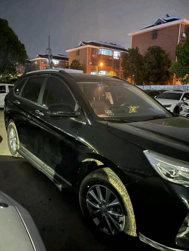 嘉興23年哈弗M63