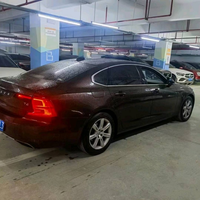 重庆18年沃尔沃S907